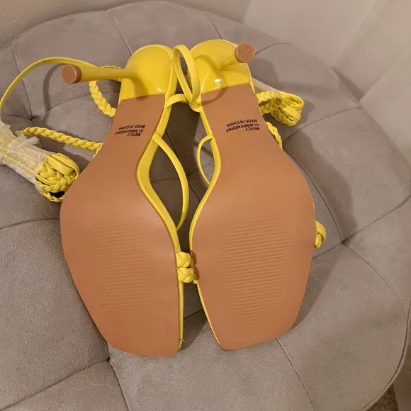 Mixx Shuz Mercy Yellow Stilleto Heels - NWOT Size 9R - Picture 6 of 6